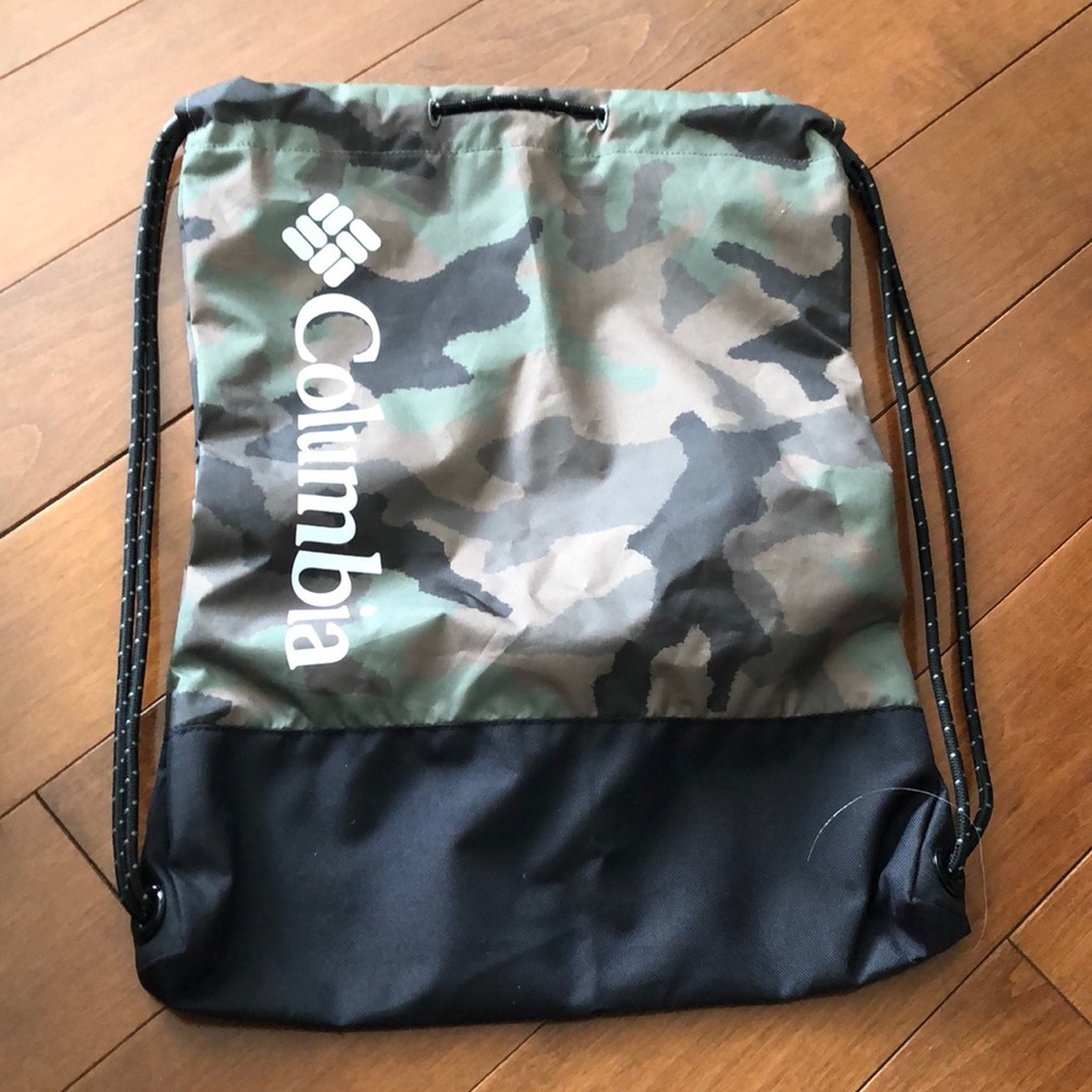 Camouflage Columbia drawstring sackpack